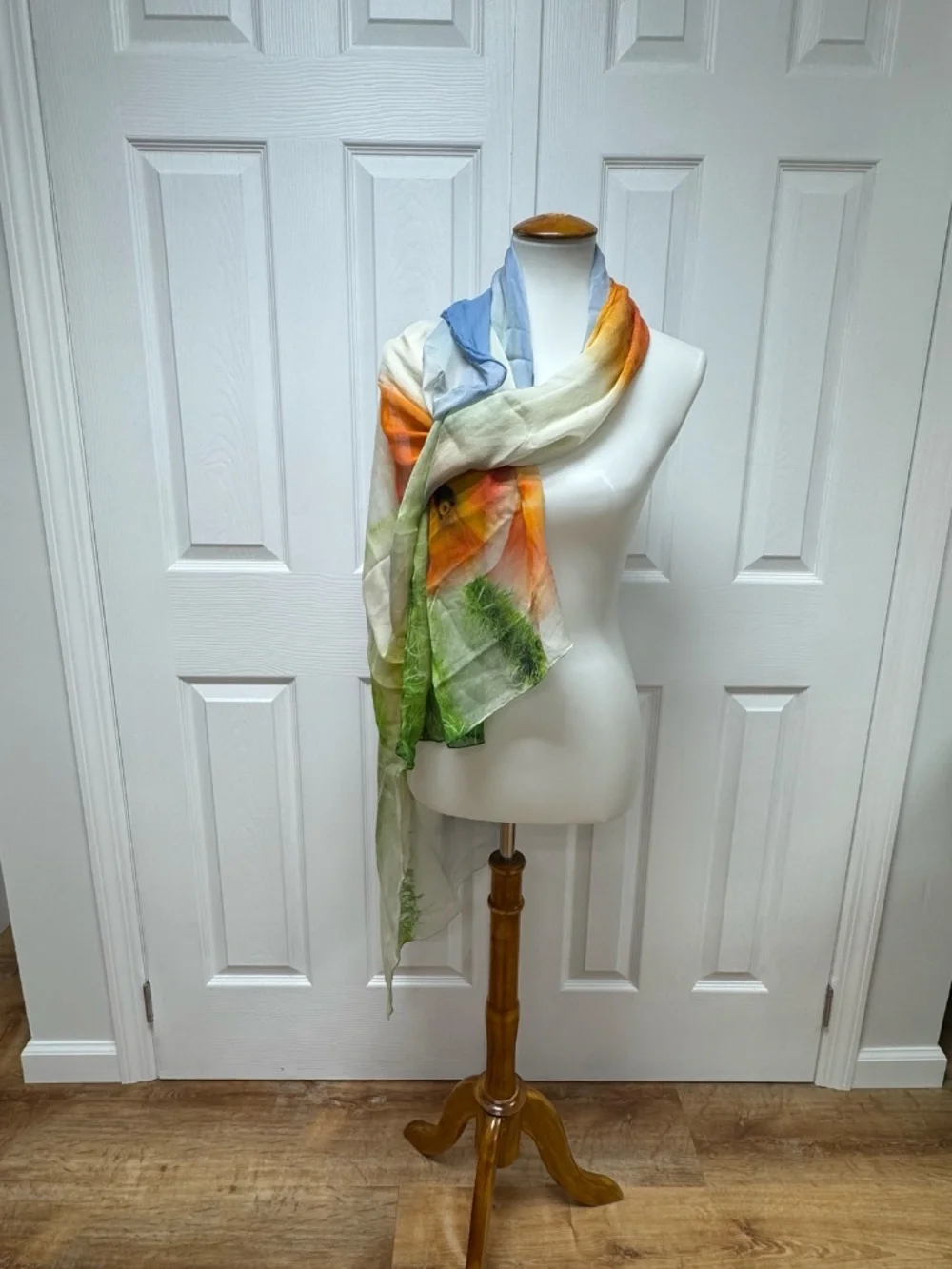 Edward Roth - New York -  Handmade Painted Silk Scarf - 78